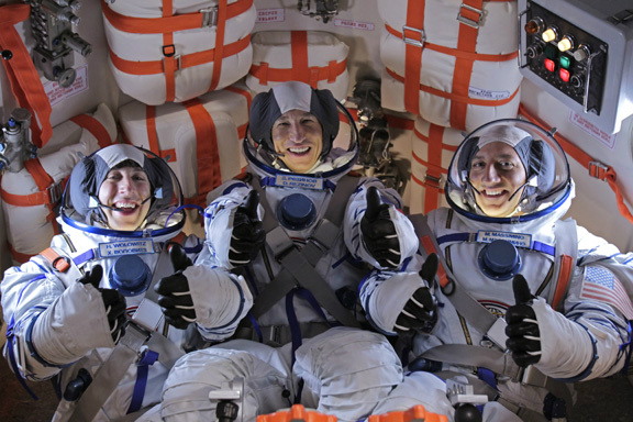 NASA Astronaut Helps Launch TV's 'Big Bang Theory' Finale Tonight